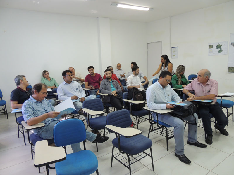 CBH dos Rios Corumbá, Veríssimo e Porção Goiana do Rio São Marcos realiza reunião em Luziânia