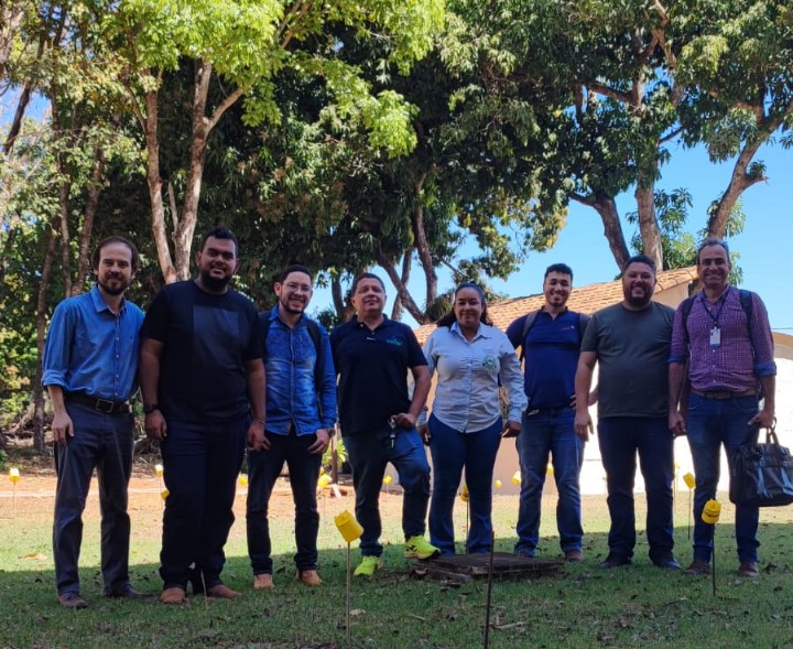 Equipes do Laboratório Móvel de Irrigação do Paranaíba recebem capacitação