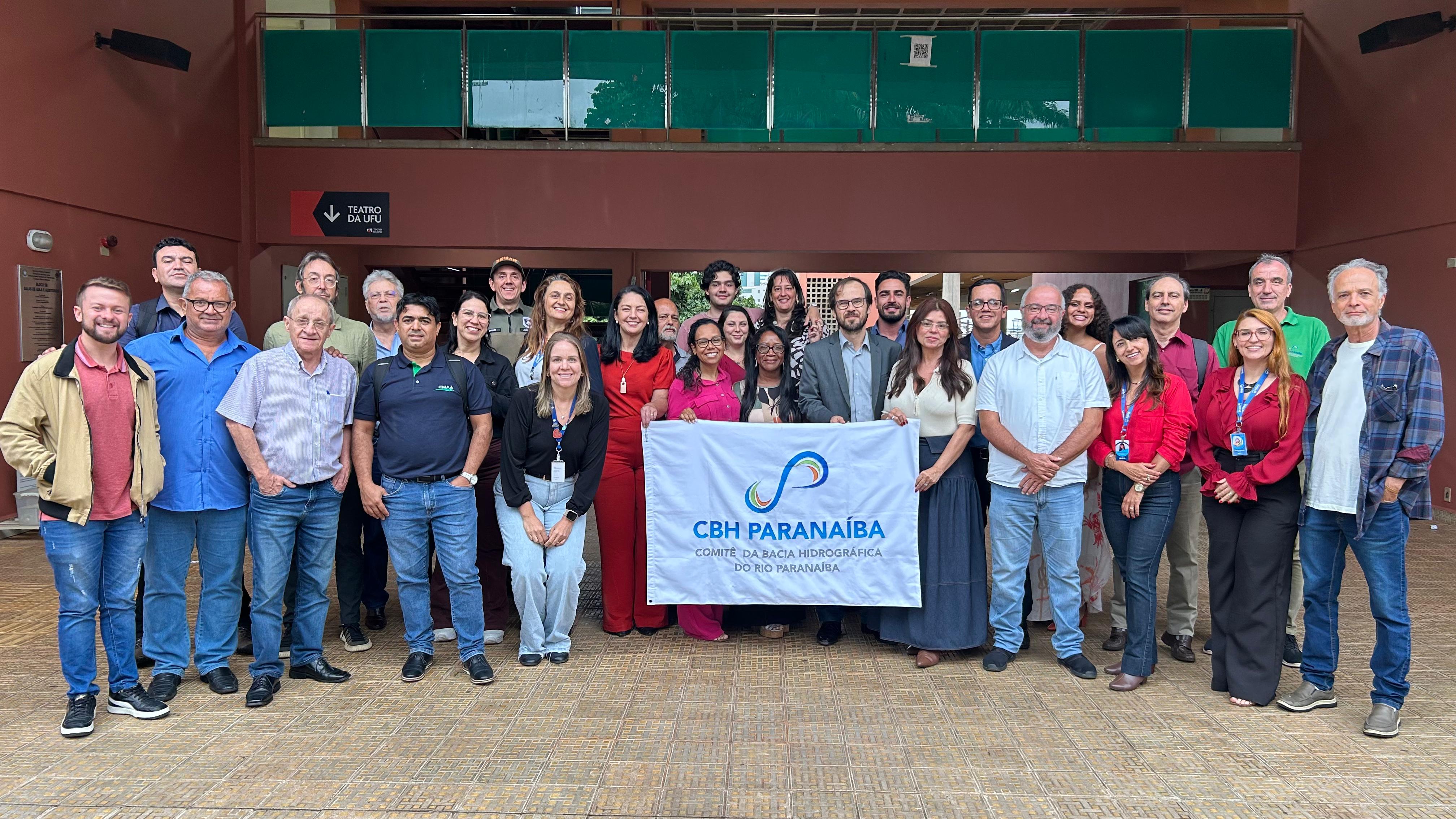 Comitê do Rio Paranaíba encerra o ano com deliberações importantes em reunião plenária em Uberlândia