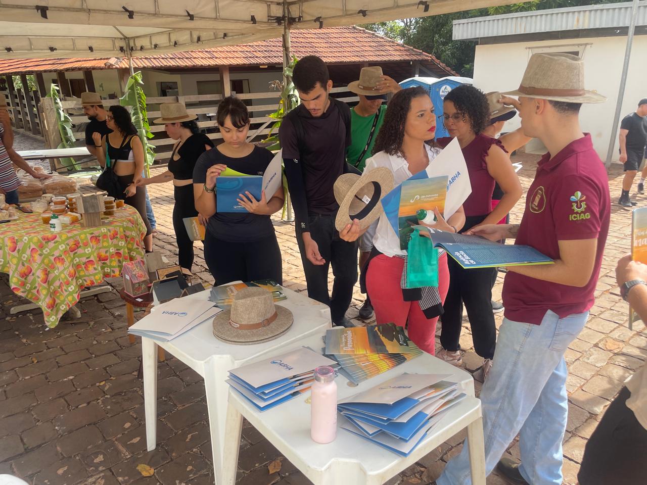 CBH Paranaíba participa das comemorações dos 18 anos do Parque Estadual do Pau Furado