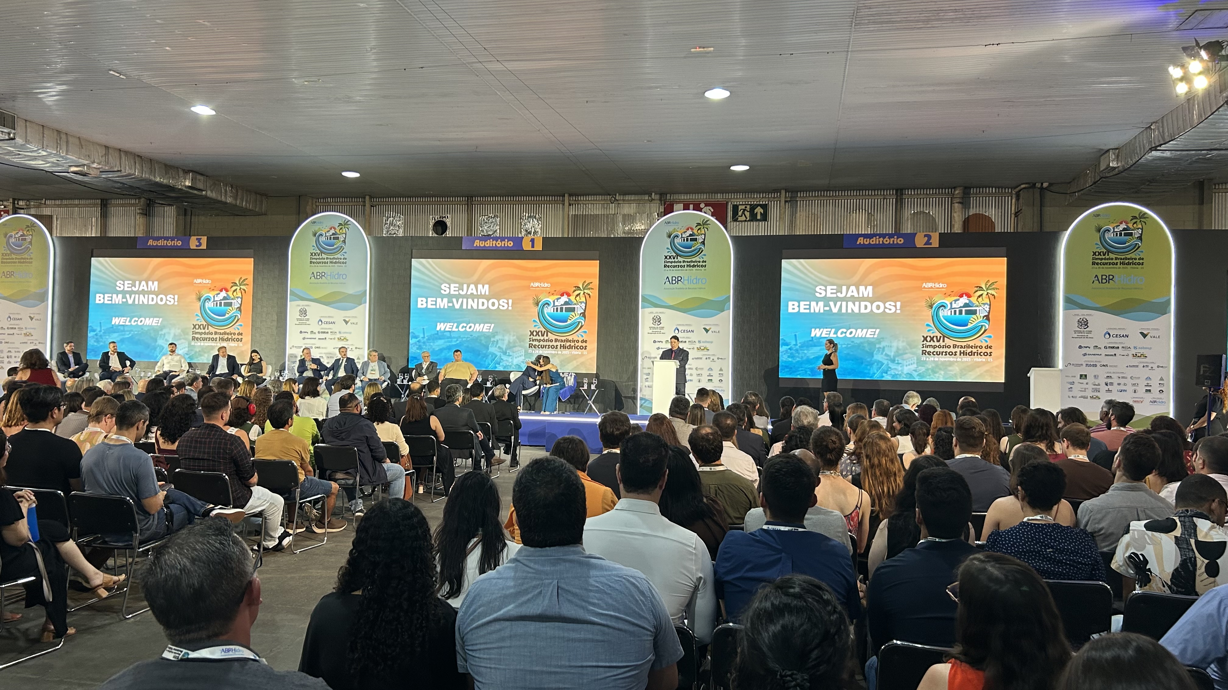 Cerimônia de abertura do XXVI Simpósio Brasileiro de Recursos Hídricos destaca integração e compromisso com o futuro da água no Brasil