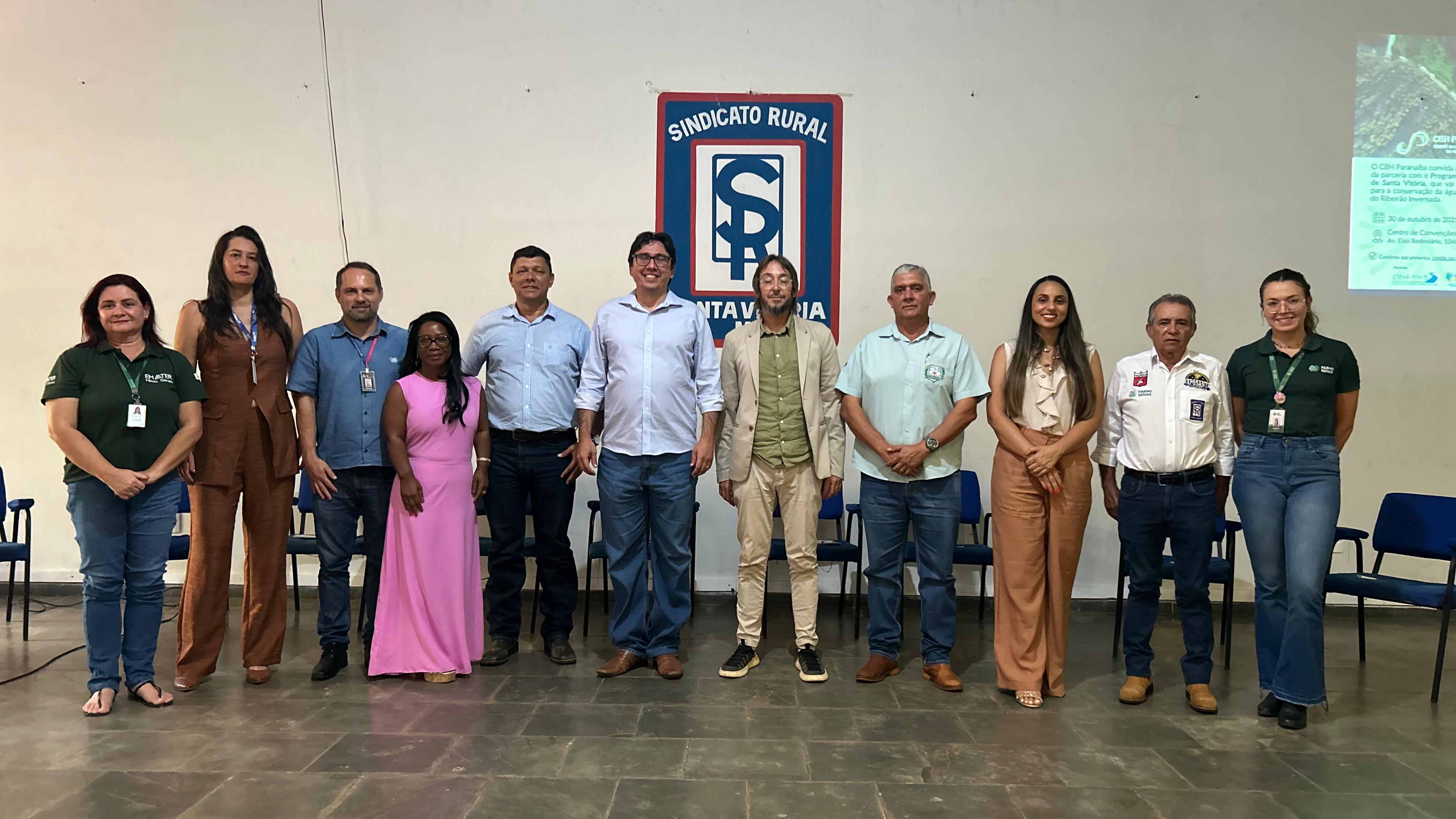 Comitê do Rio Paranaíba firma protocolo de intenções com Santa Vitória para ações de conservação hídrica