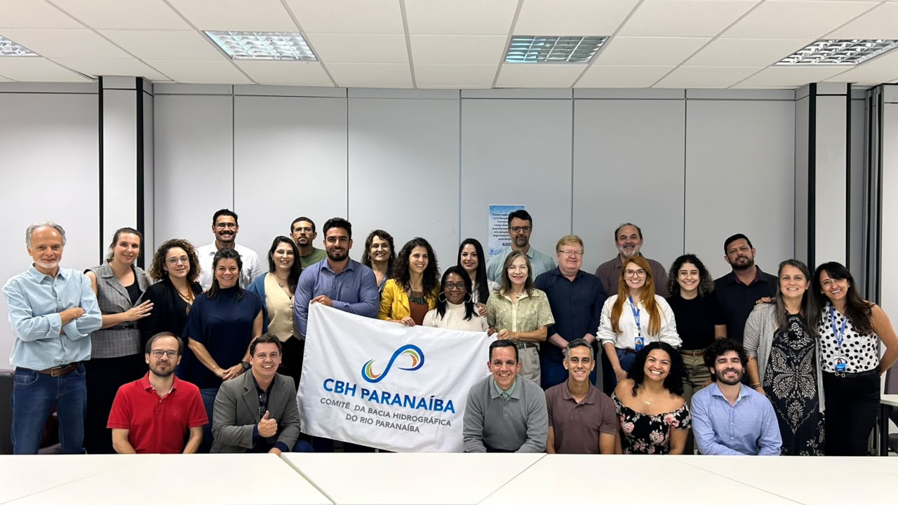 Comitê do rio Paranaíba amplia prazo para articulação sobre macrófitas no reservatório de Itumbiara